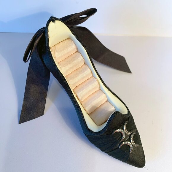 Ring Holder Black Satin & Velvet High Heel Shoe with Bow & Crystals Accents - Picture 2 of 9